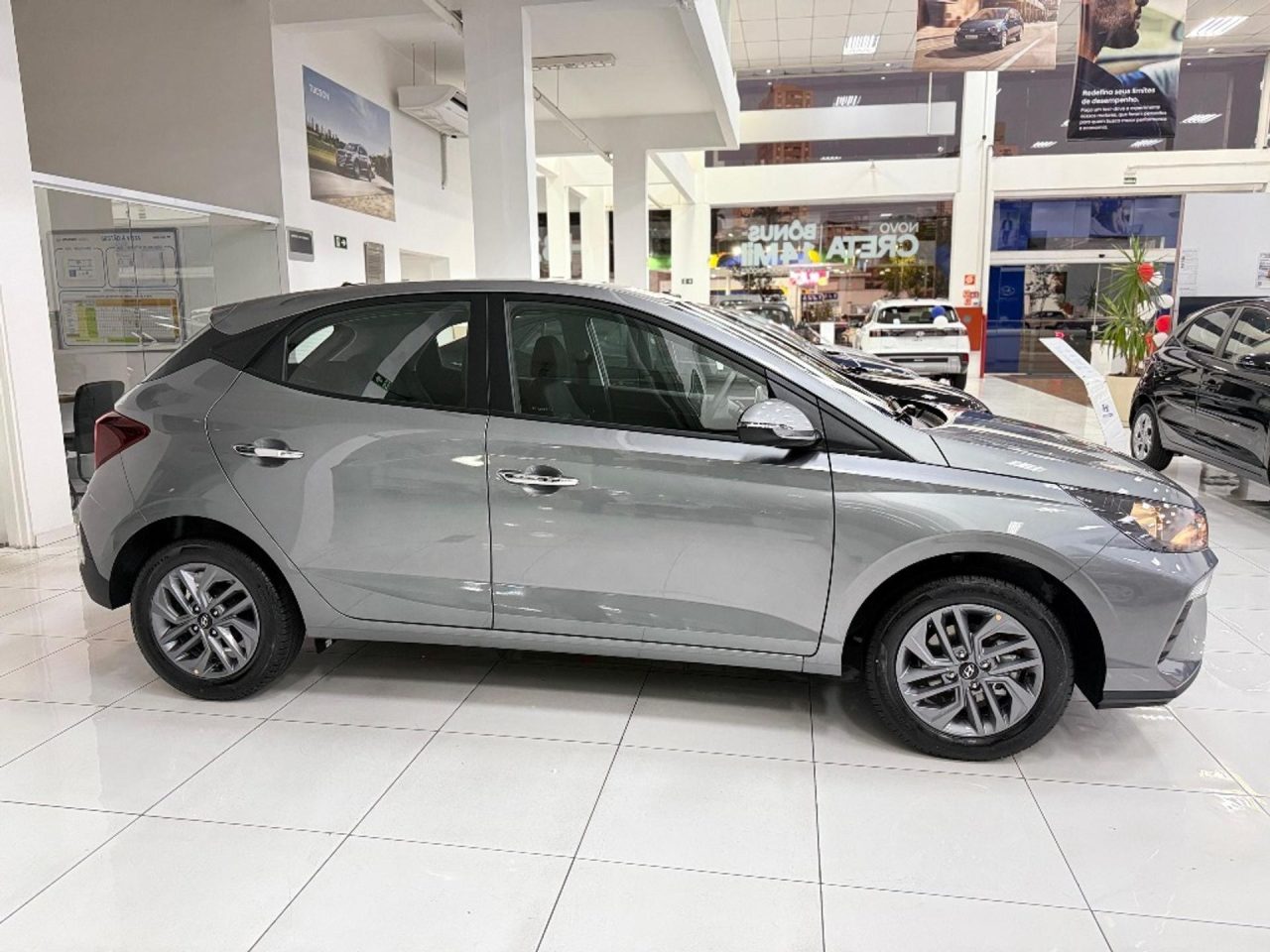 Hyundai HB20 mantém liderança em setembro e supera Polo por 487 unidades