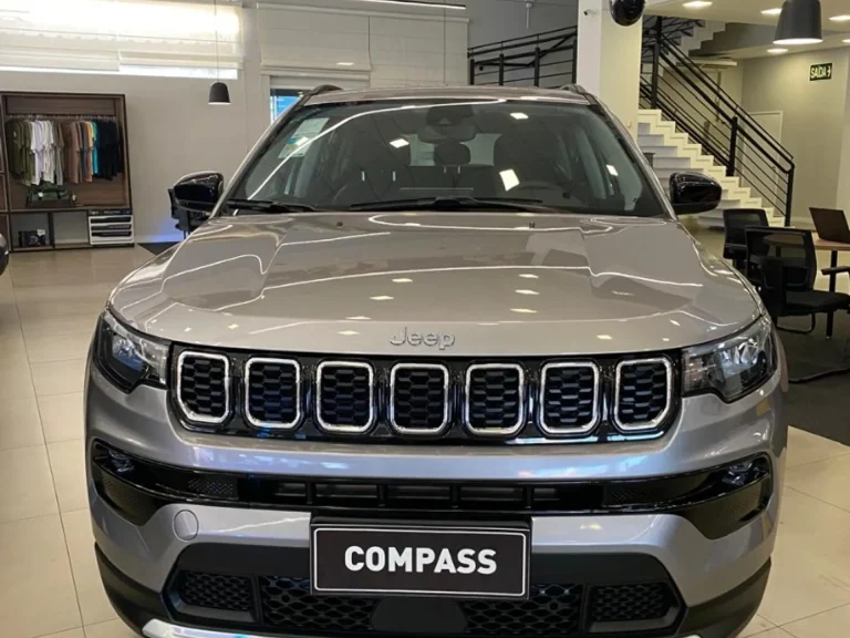 Jeep derruba preço do Compass Longitude em R$ 28,6 mil para PcD em setembro