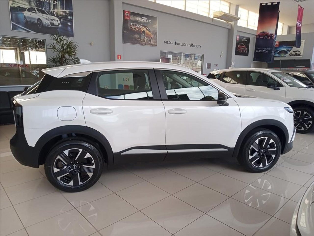 Nissan Kicks Advance para PcD tem descontão de R$ 24 mil em setembro