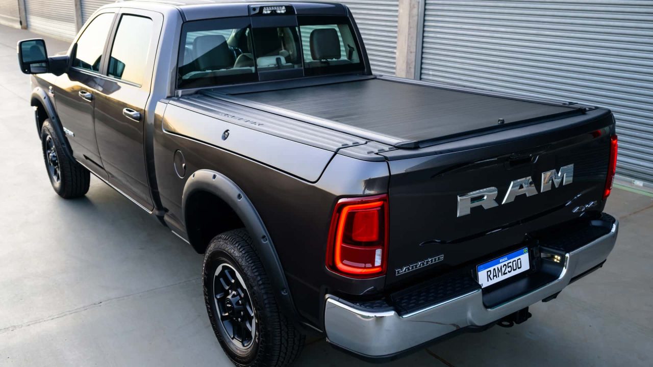 Novas Ram 2500 e 3500 chegam com mais de 30 opções de acessórios originais 