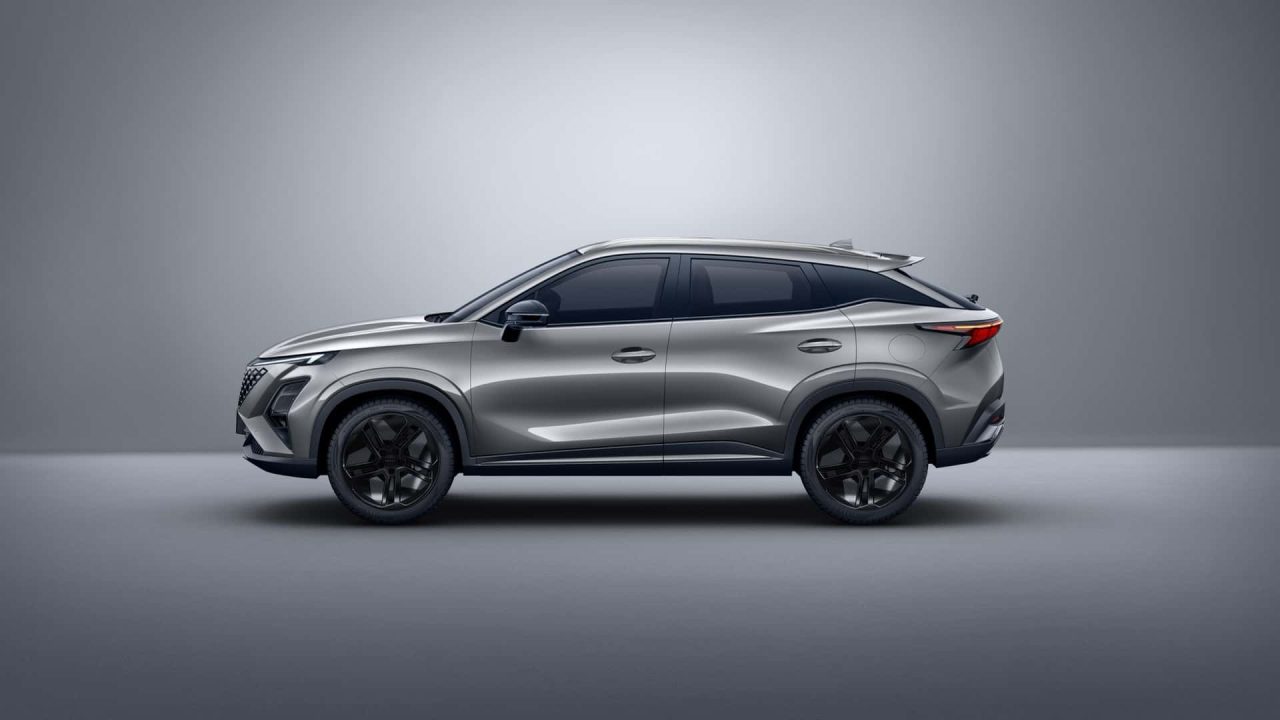 Novo Omoda 5 HEV promete economia de 21 km/l e custo menor que Corolla Cross e Compass
