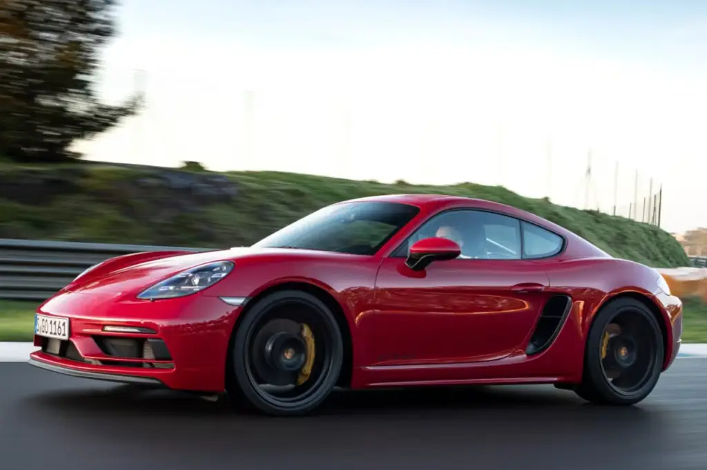 Porsche confirma Boxster e Cayman a combustão só nas versões mais caras