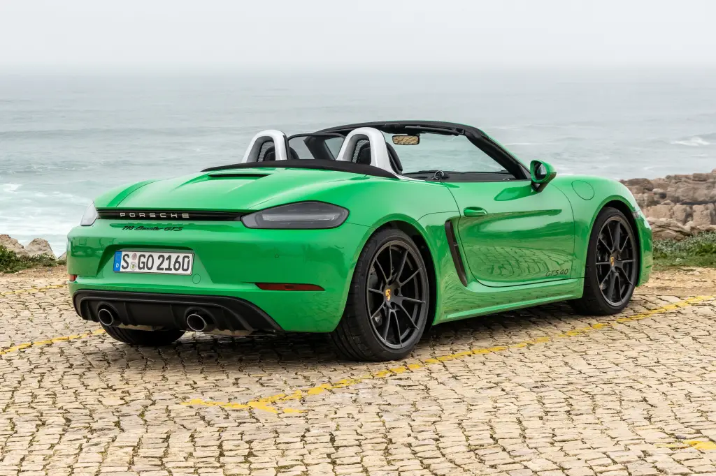 Porsche confirma Boxster e Cayman a combustão só nas versões mais caras