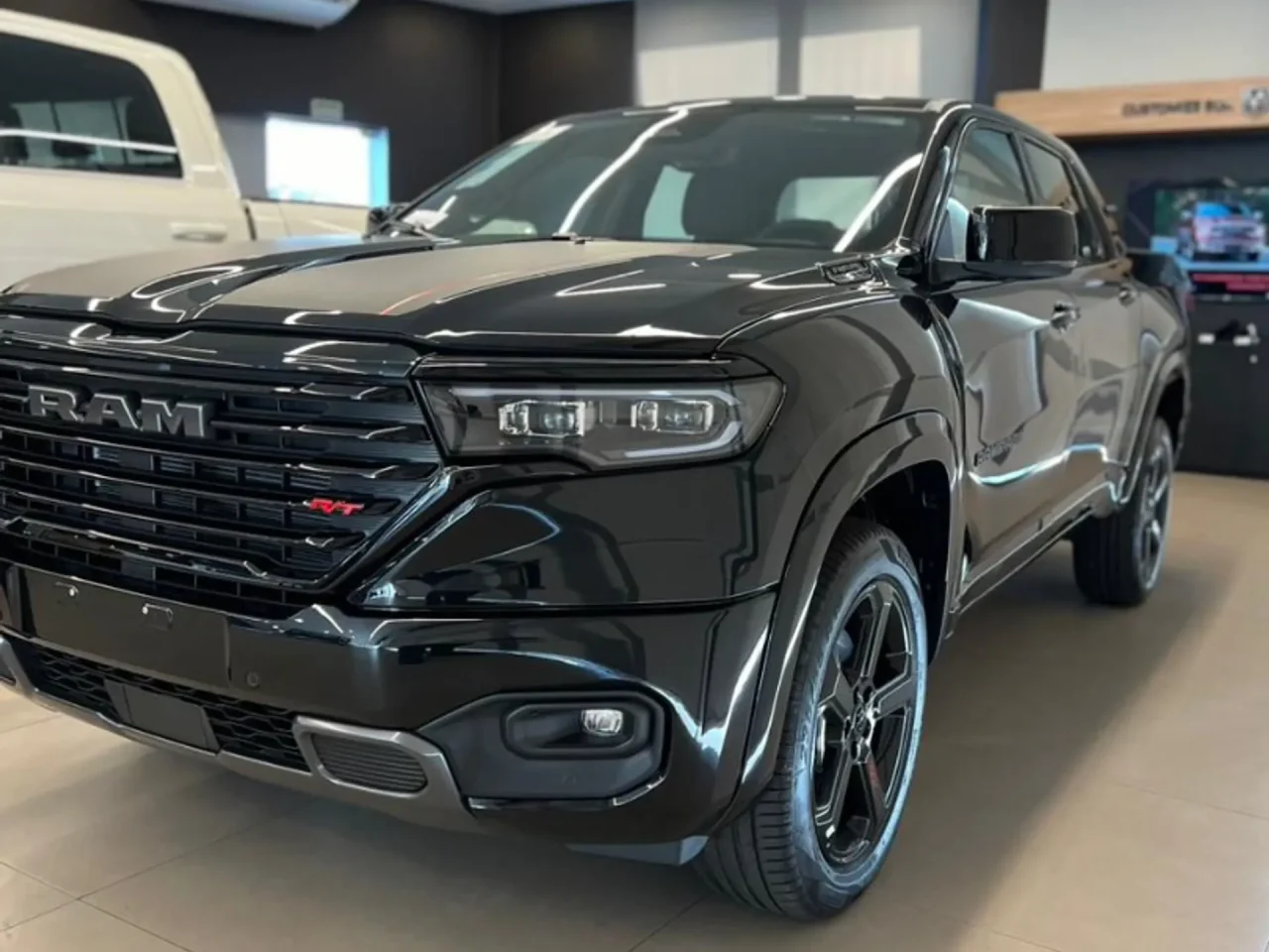 Ram derruba preço da Rampage RT 2026 em R$ 18.800 para CNPJ em setembro