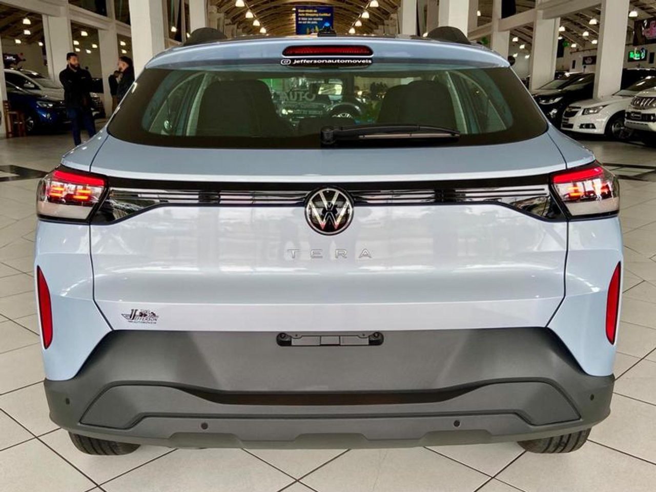 VW Tera MPI para PcD tem desconto de R$ 14 mil e custa menos que Polo Track