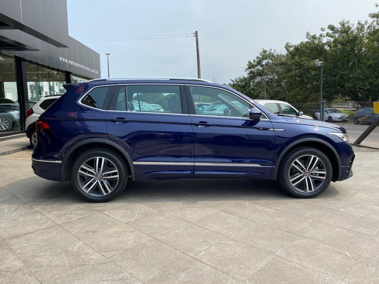 Volkswagen Tiguan ganha desconto de R$ 15.299 para CNPJ em setembro