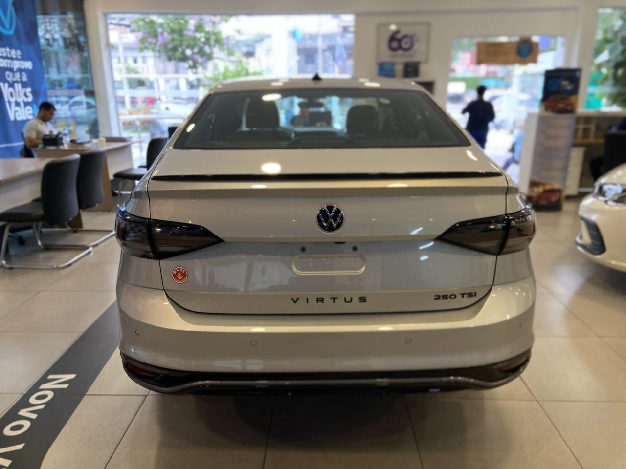 Com desconto de R$ 35.200, Volkswagen Virtus Exclusive custa menos que Tera