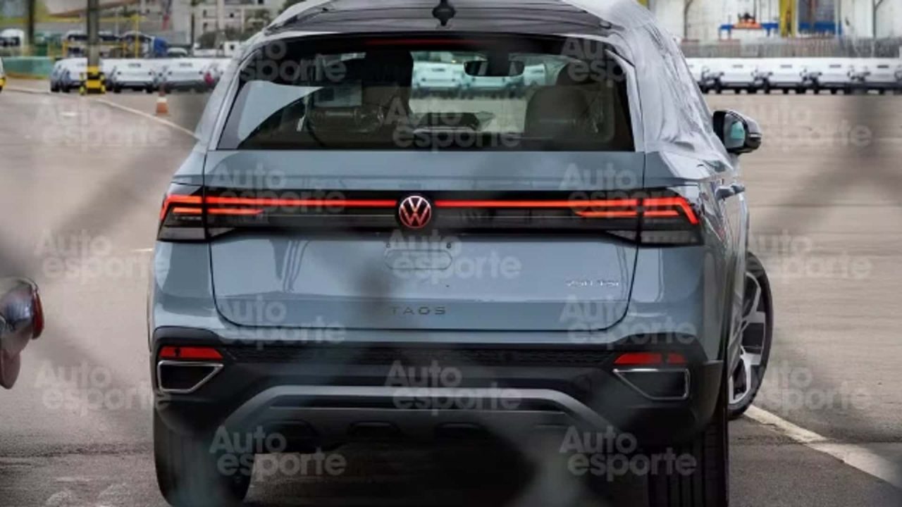 Novo Volkswagen Taos é flagrado no Brasil e estreia em outubro