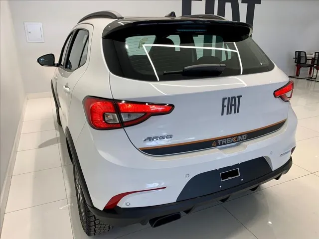 Fiat derruba o preço do Argo Trekking MT 2026 em R$ 19,5 mil para PcD