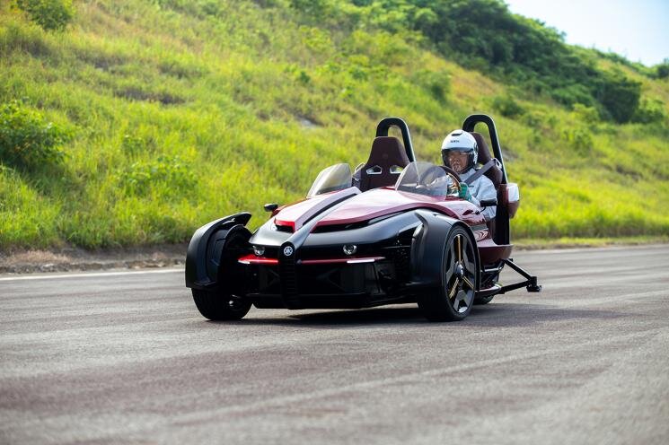 Yamaha apresenta motos a hidrogênio no Japan Mobility Show 2025