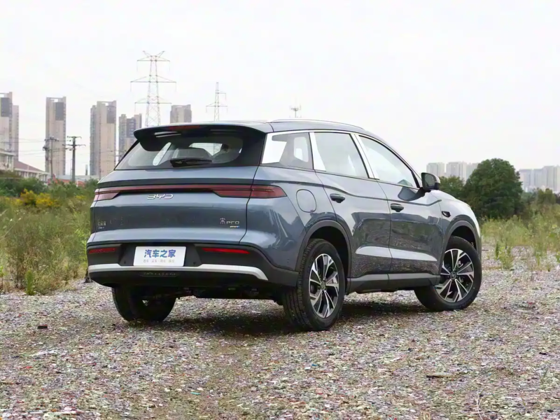 BYD Song Pro 2026 estreia na China com 133 km de autonomia elétrica e mira o Brasil