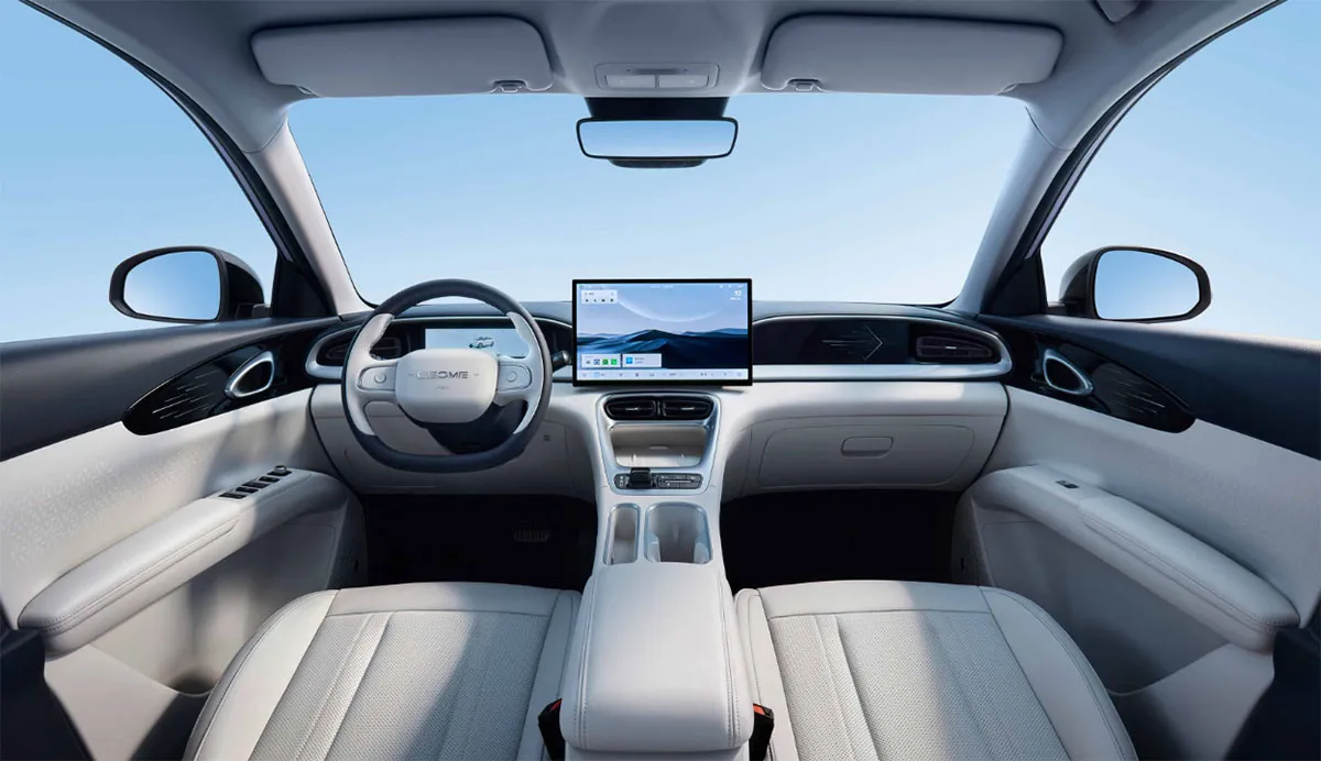 Geely EX2 estreia linha 2026 na China e se aproxima do mercado brasileiro