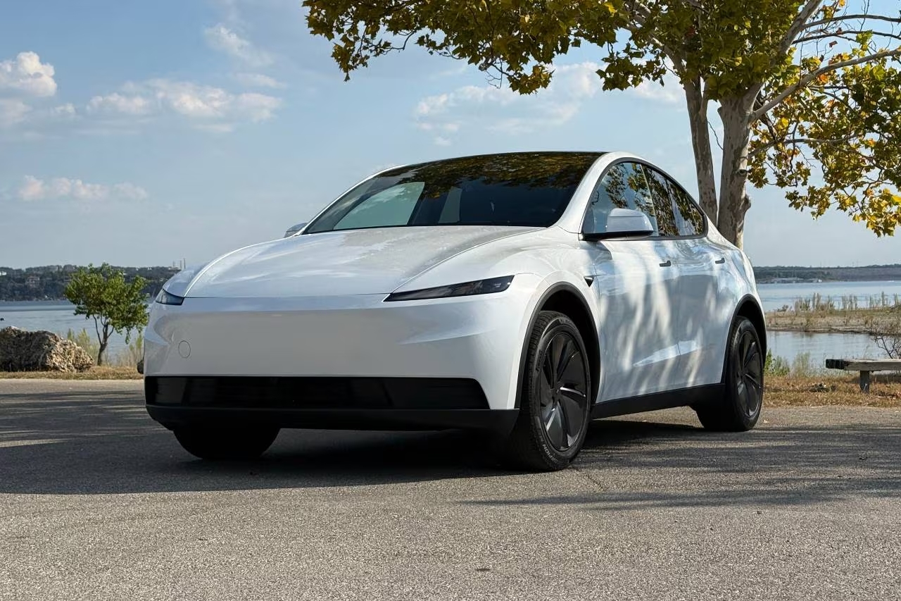 Tesla prepara carro elétrico mais compacto e acessível, apontam rumores