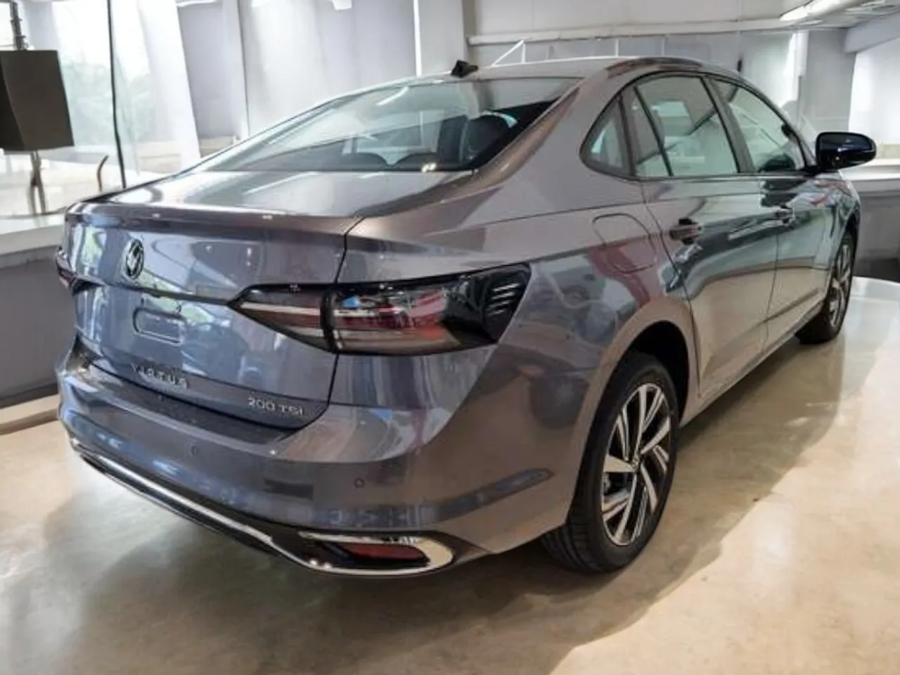 Volkswagen reduz em R$ 26,3 mil o preço do Virtus Comfortline 2026 para PcD em outubro