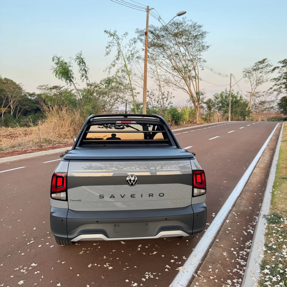 Volkswagen baixa em R$ 47.300 o preço da Saveiro Extreme 2026 para CNPJ em outubro