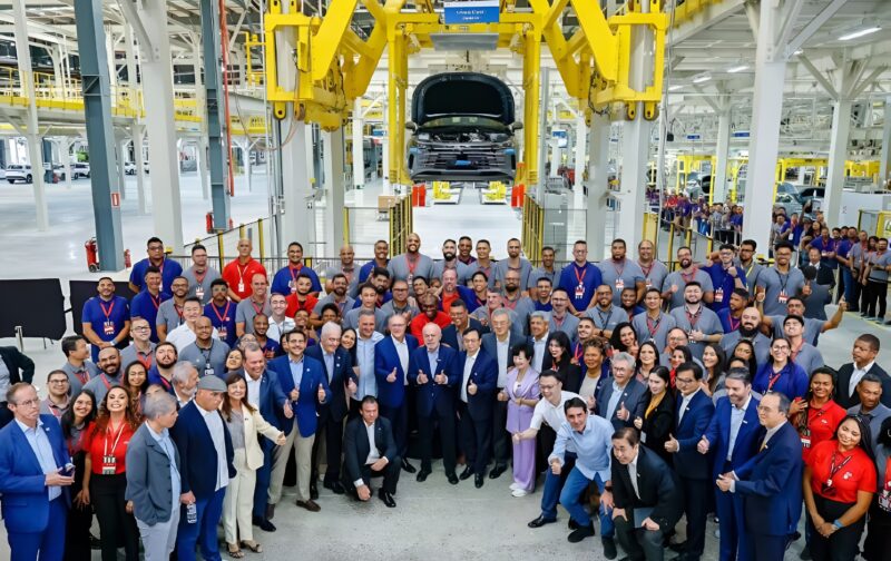 BYD chega a 14 milhões de NEVs produzidos e escolhe o Brasil para celebração
