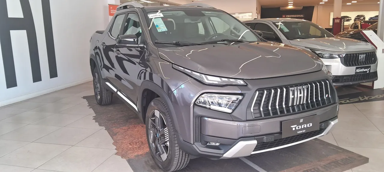 Fiat Toro Volcano Diesel ganha desconto de R$ 37.990 para CNPJ em outubro