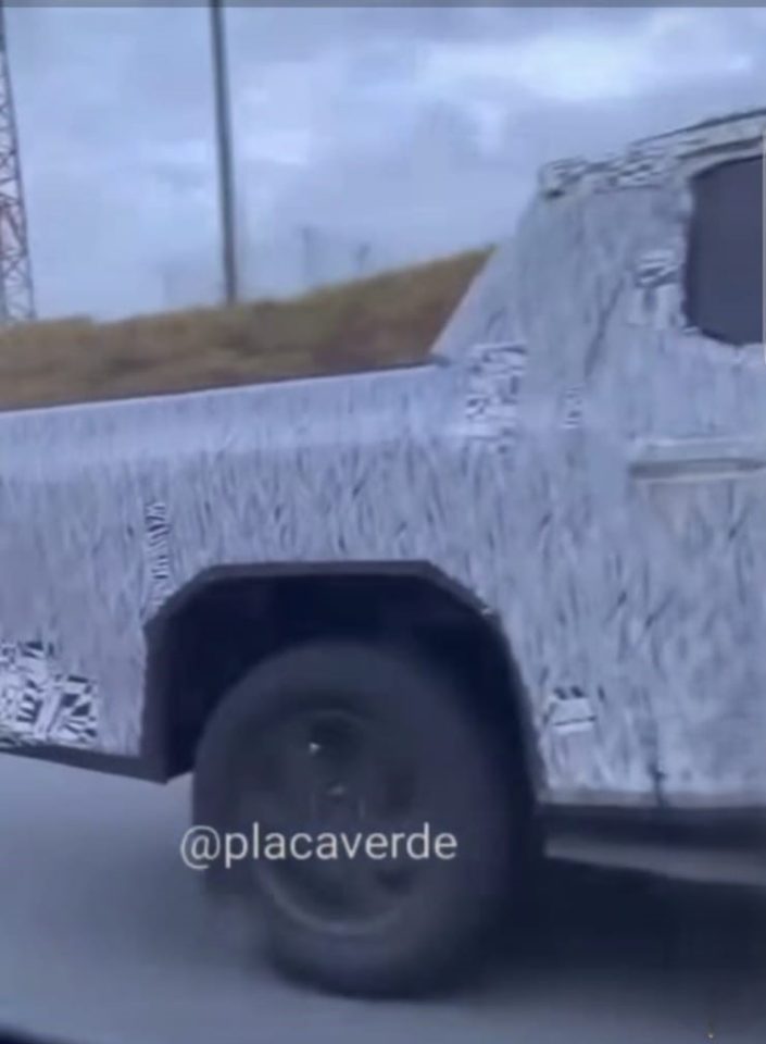 Nova Amarok 2027 é flagrada em Taubaté com base chinesa