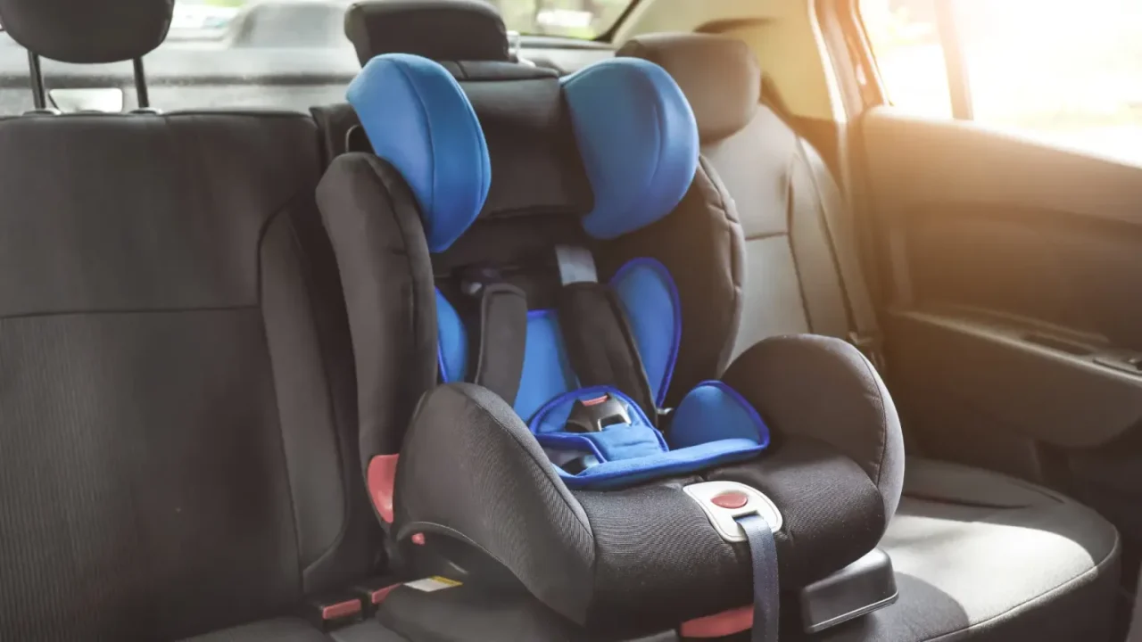 Você sabe como usar o Isofix e proteger melhor seu filho?