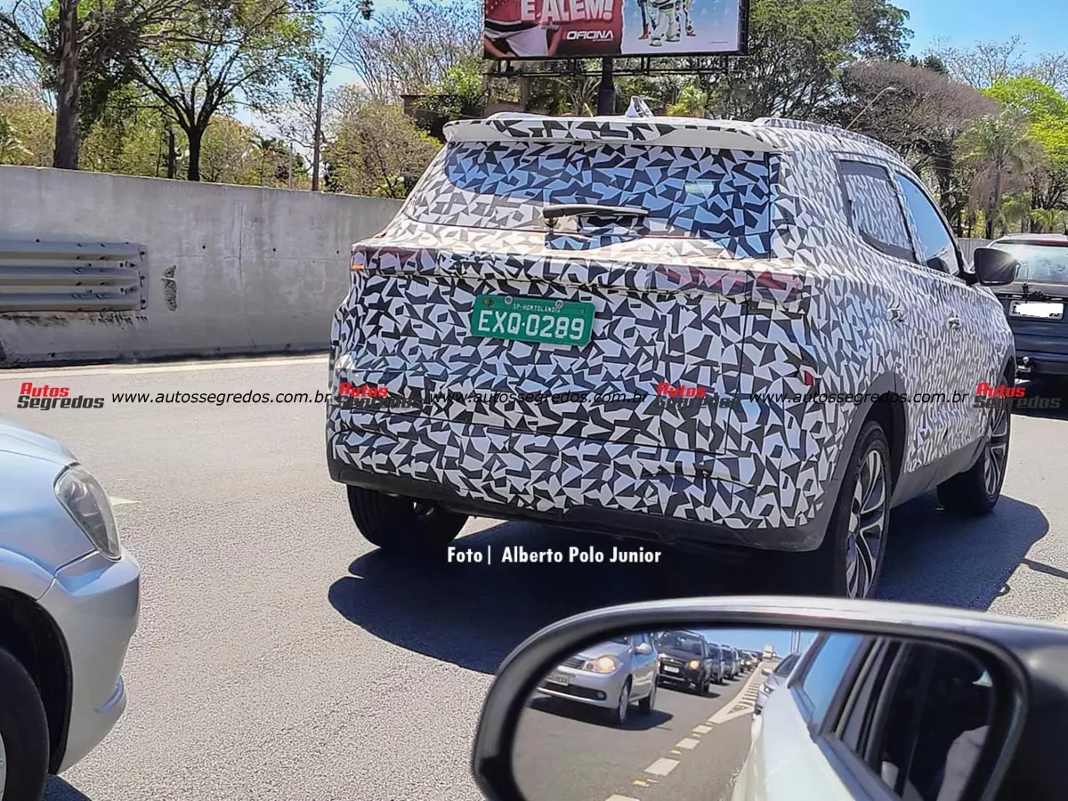 Novo Tiggo 5X é flagrado e pode ser atração da CAOA Chery no Salão de SP 2025