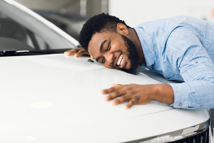 Qual é a melhor época para comprar carro no Brasil?