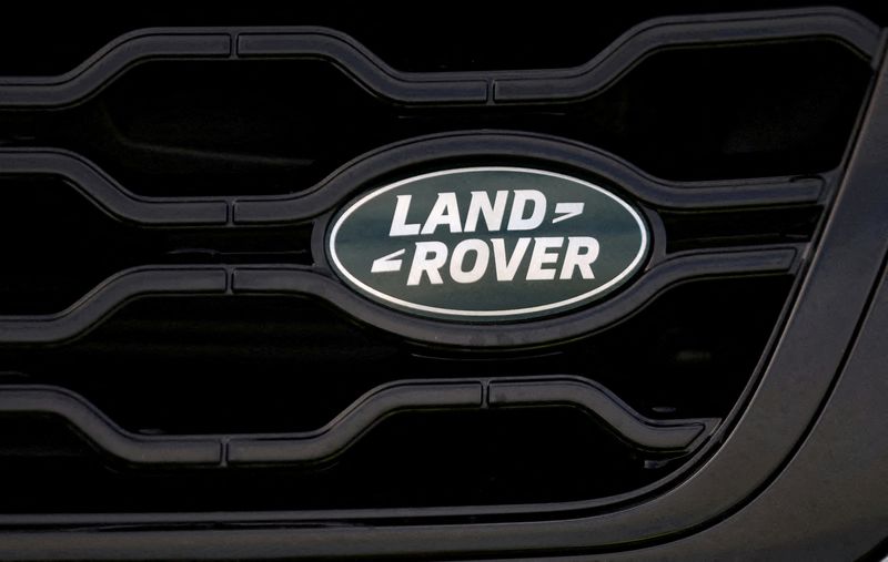 Reino Unido sofre prejuízo de US$ 2,5 bi após ataque à Jaguar Land Rover