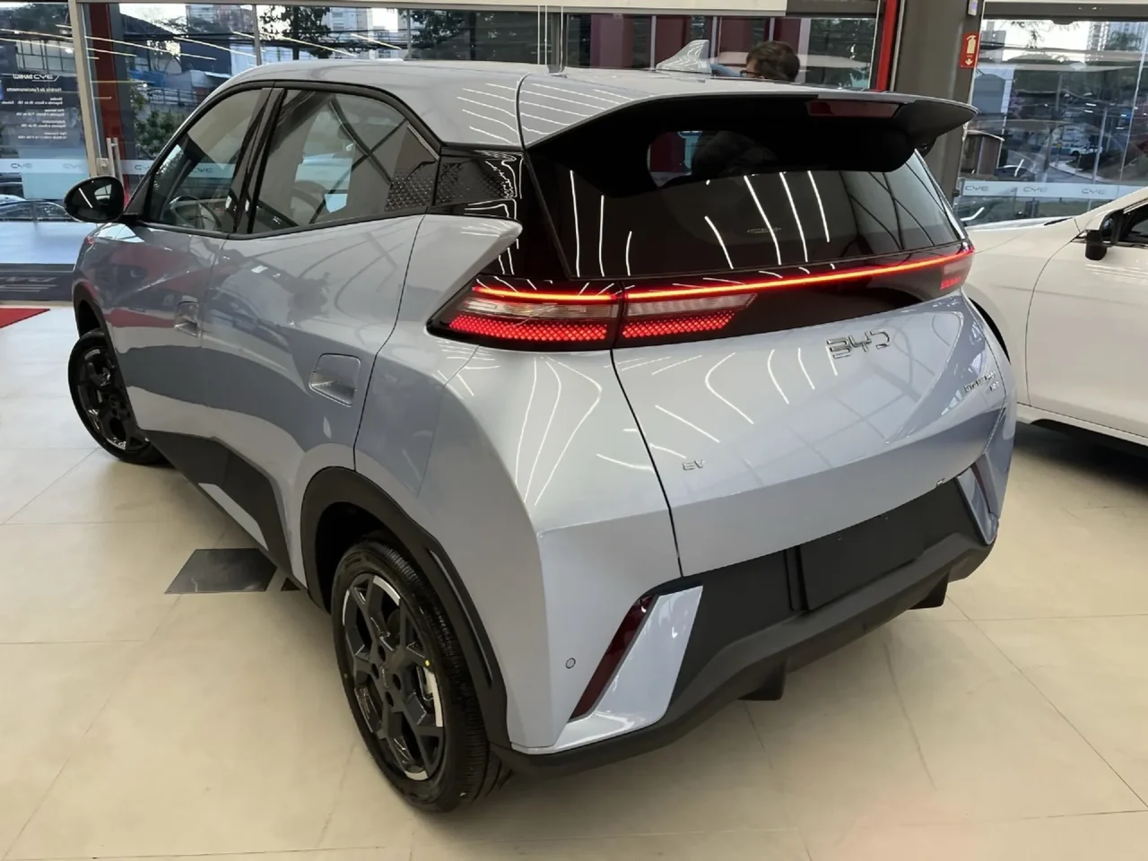 BYD Dolphin Mini 2026: preço, ficha técnica e itens de série