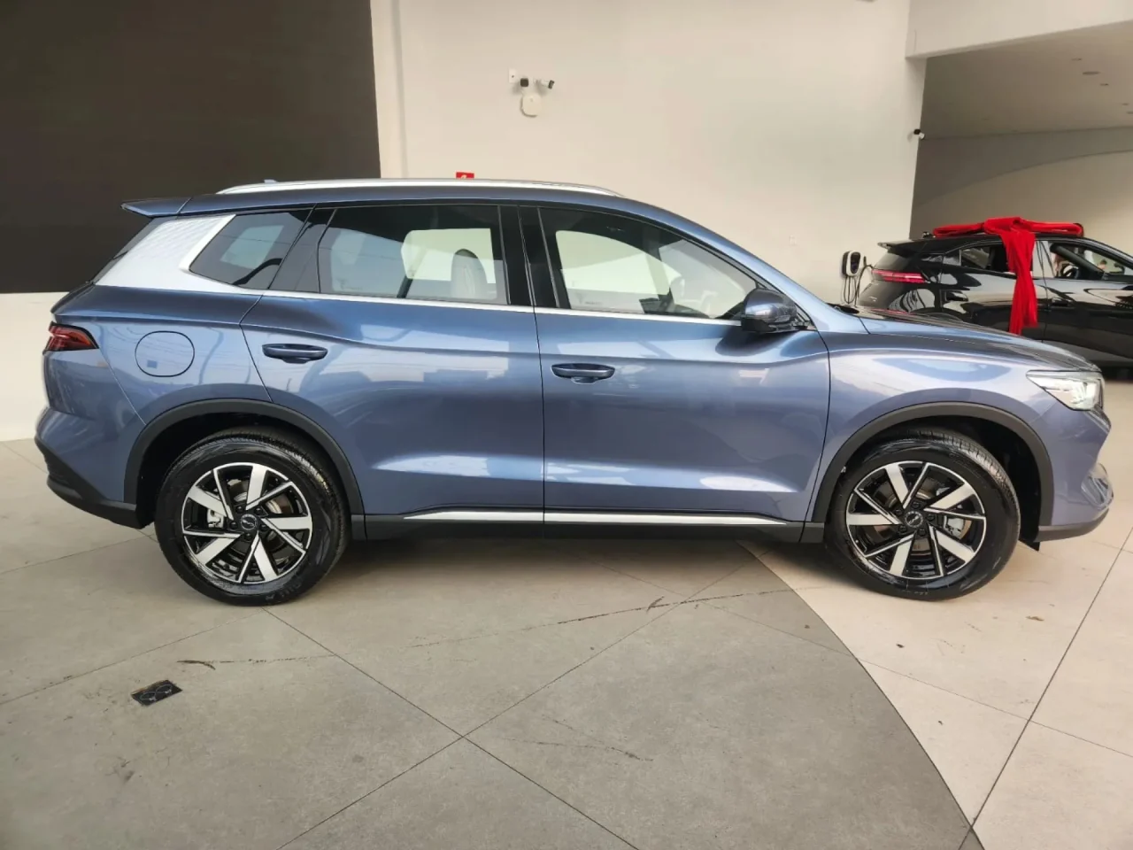 BYD Song Pro é anunciado para PcD em outubro com desconto de até R$ 42 mil