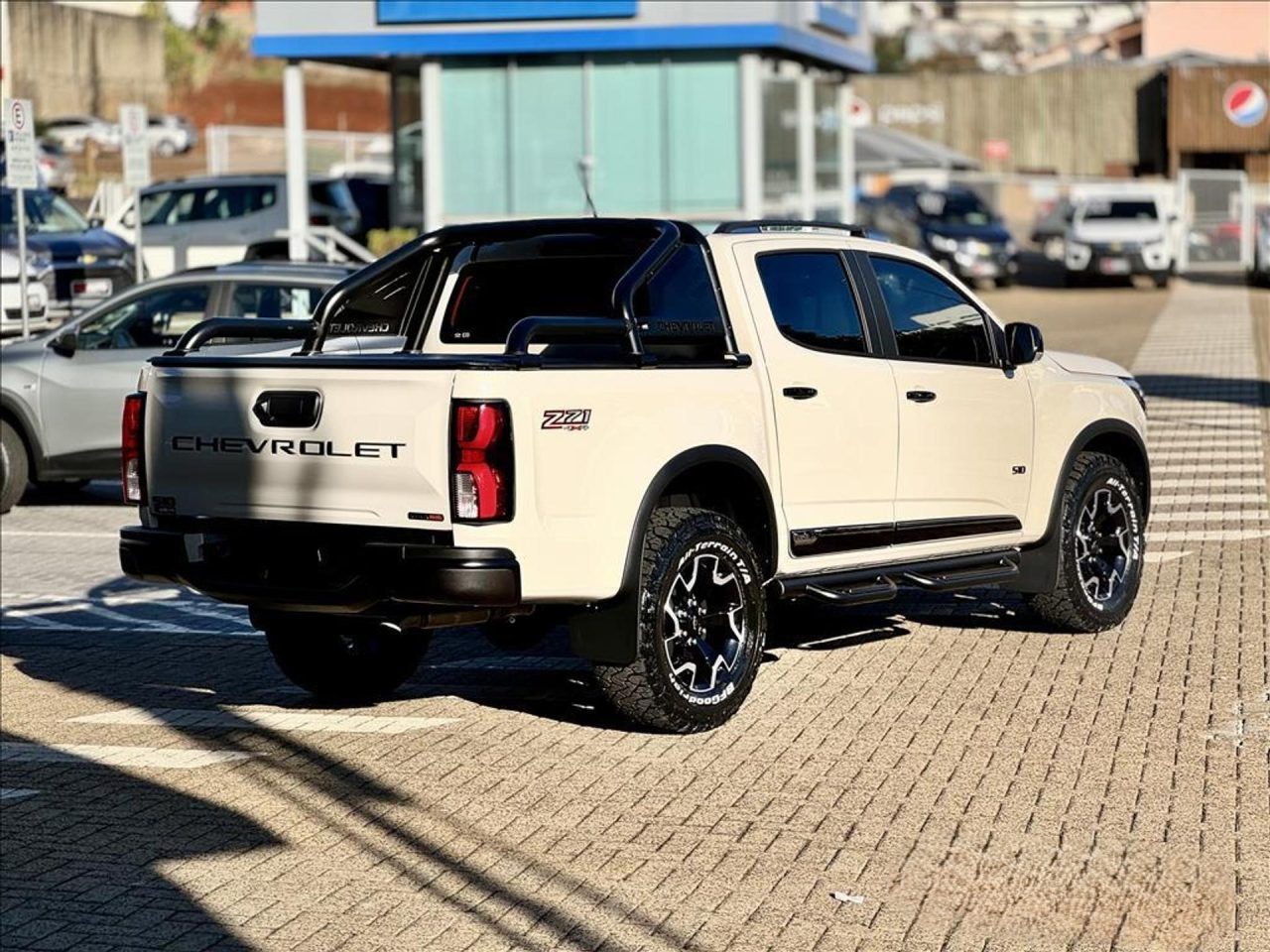 Chevrolet baixa em R$ 47.300 o preço da S10 Z71 2026 para CNPJ em outubro