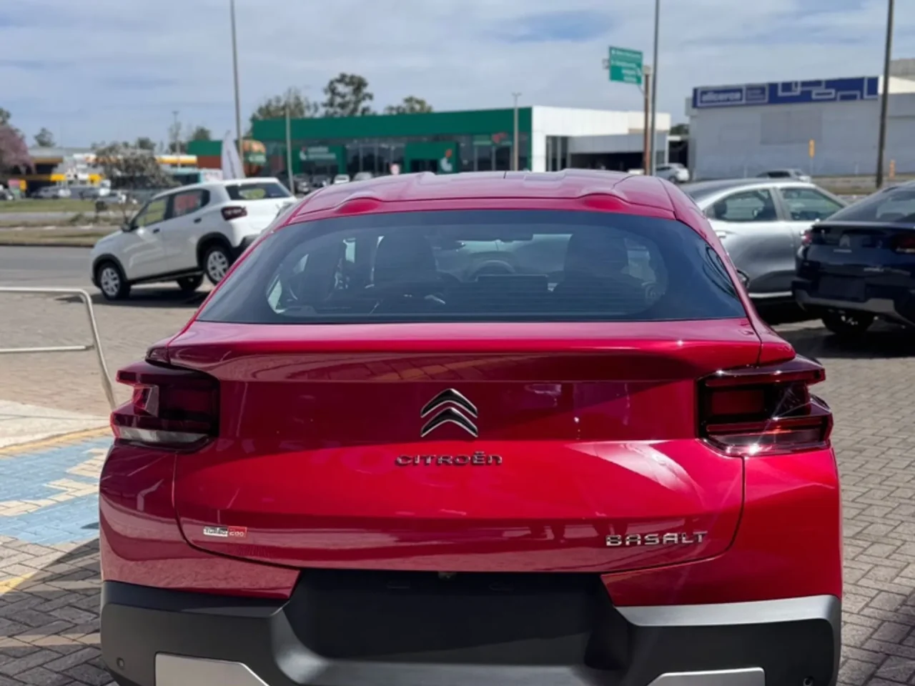 Citroën Basalt conquista título de carro mais econômico com gasolina