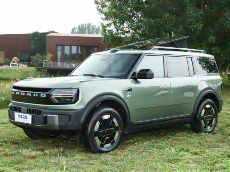 Novo Ford Bronco elétrico tem teto retrátil na China