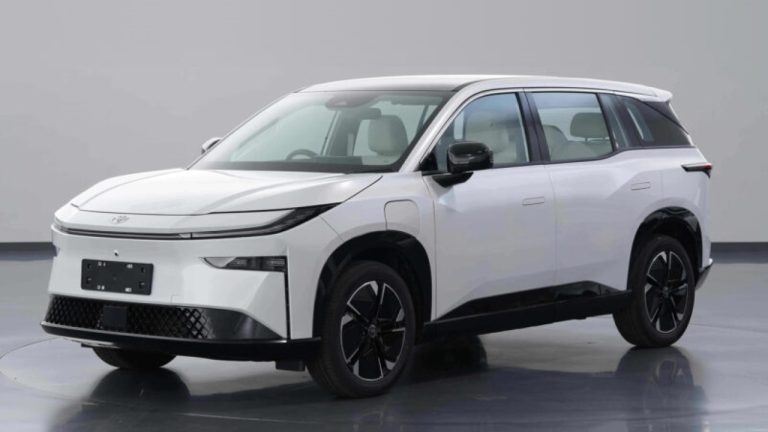 Toyota confirma lançamento do irmão do bZ3X em novembro na China”