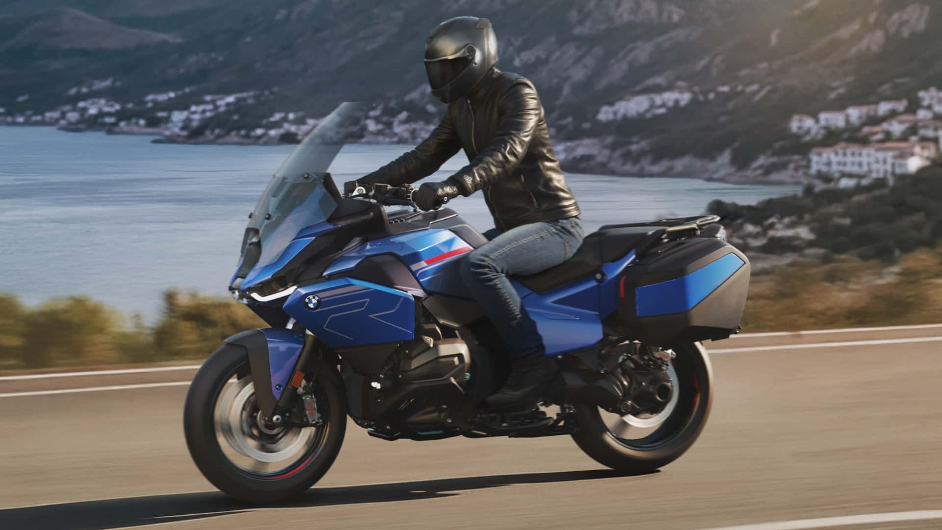 Nova BMW R 1300 RT começa a ser produzida no Brasil