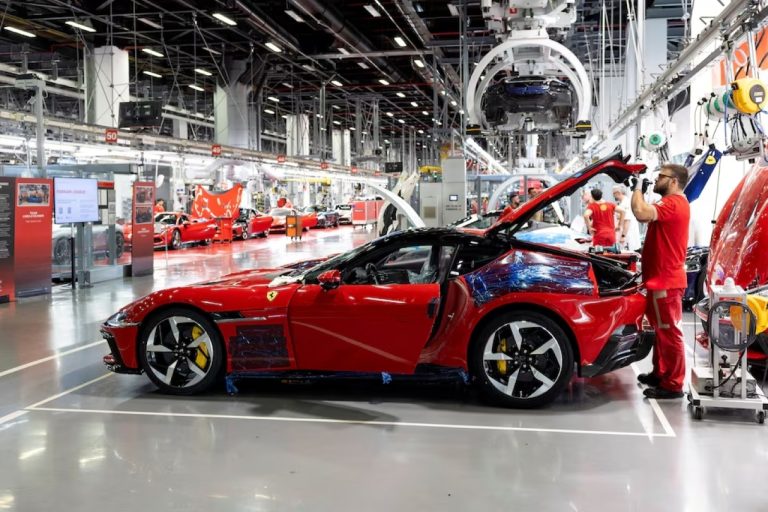 Ferrari Elettrica vai estreiar com mais de 1.000 cv e tecnologia inédita