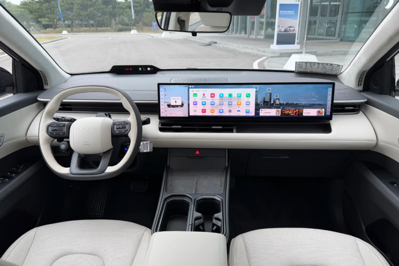 Hyundai lança Elexio EO com 722 km de autonomia pra enfrentar o Geely E5