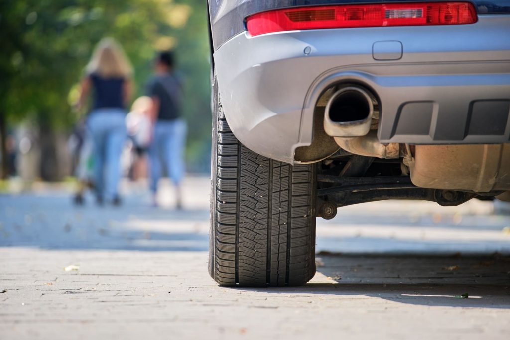 Cuidados com o escapamento: mantenha o carro em bom desempenho