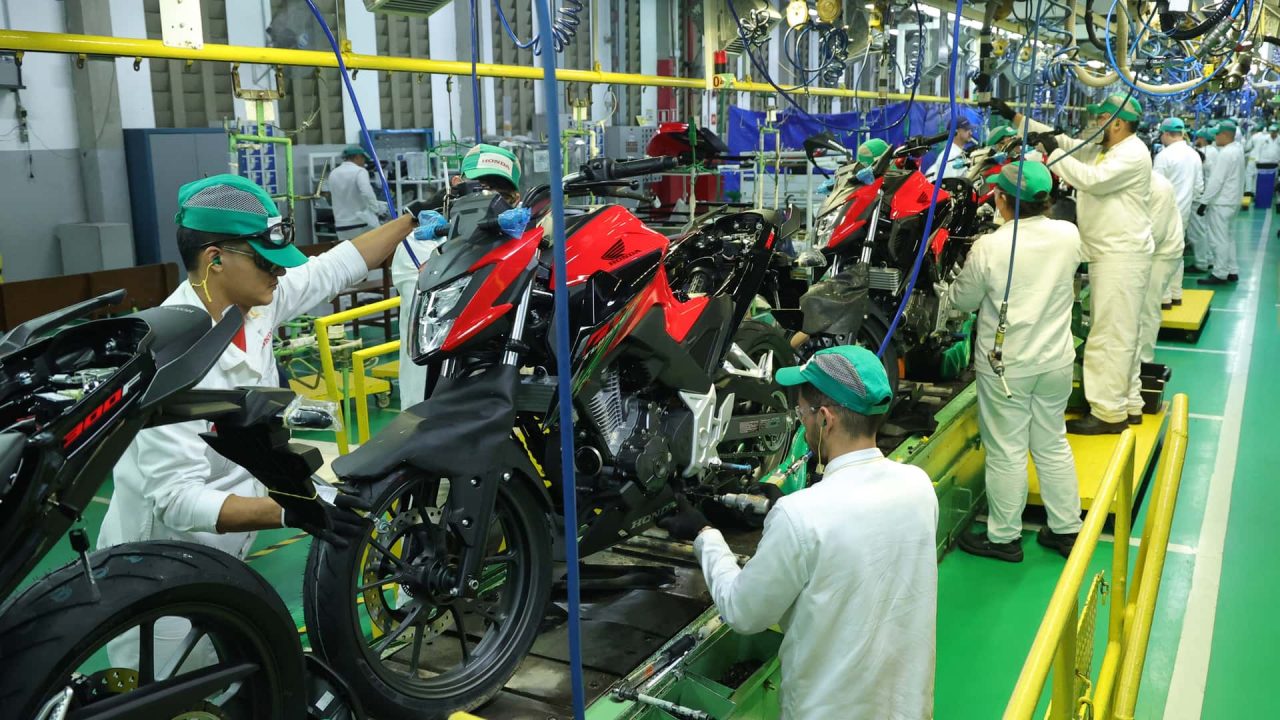 Com aporte de R$ 1,6 bi, Honda vai ampliar produção de motocicletas no Brasil