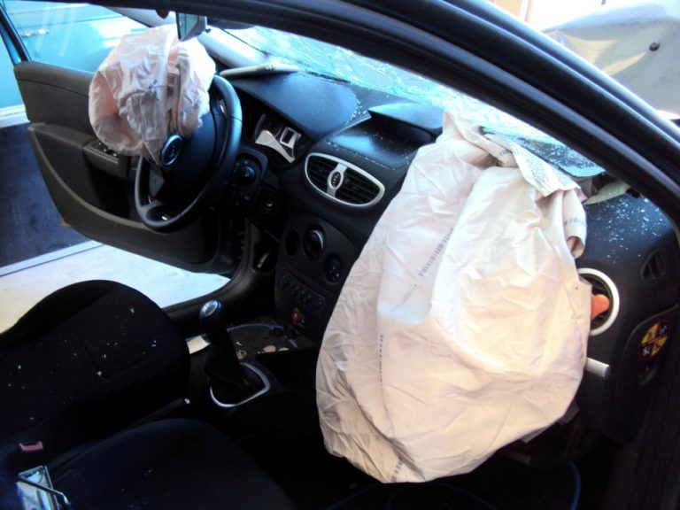 Conheça os diferentes tipos de airbags e suas funções