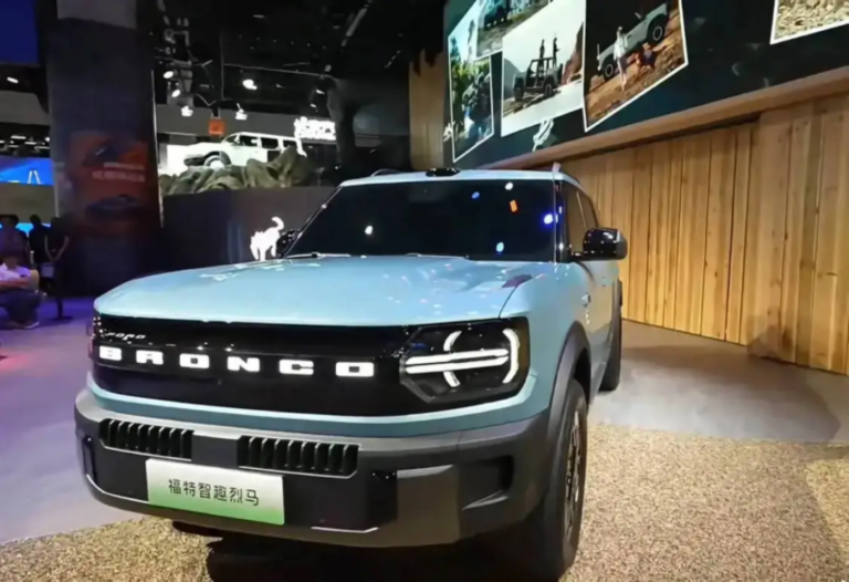 Ford Bronco inicia pré-venda na China com versões elétrica e híbrida plug-in