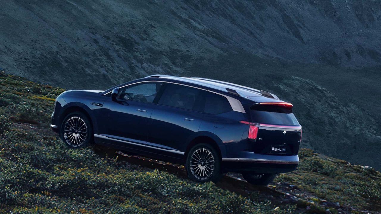 GAC registra no Brasil o imponente SUV Hyptec HL