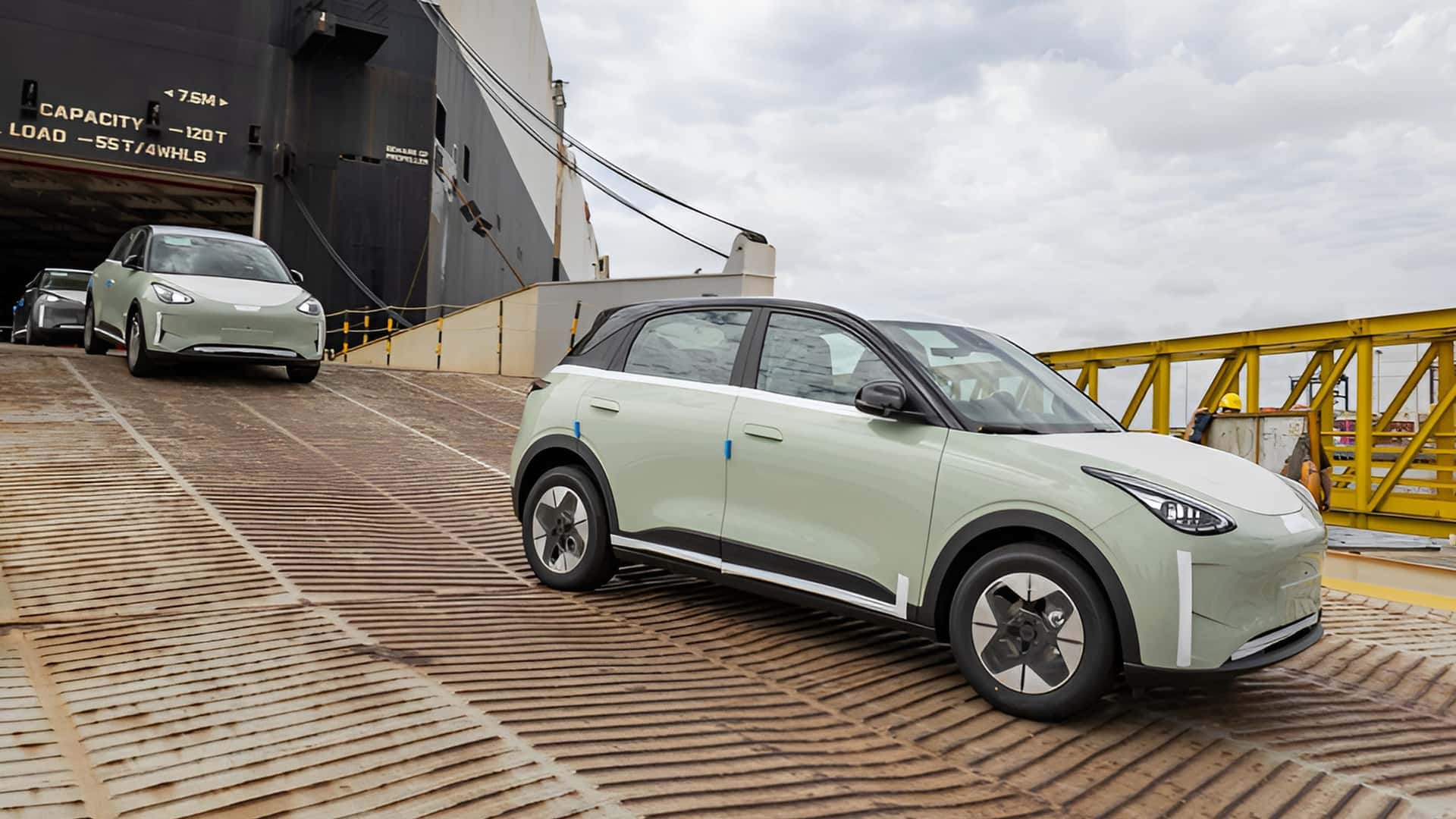 Geely projeta vender mais de 6,5 milhões de veículos no mundo até 2030