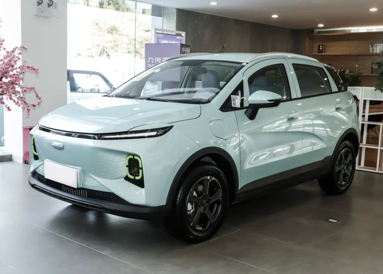 Geely EX2 ganha site oficial e será lançado ainda em novembro