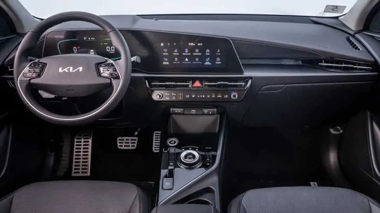 Kia Niro 2026 estreia nas lojas com bônus de R$ 20 mil