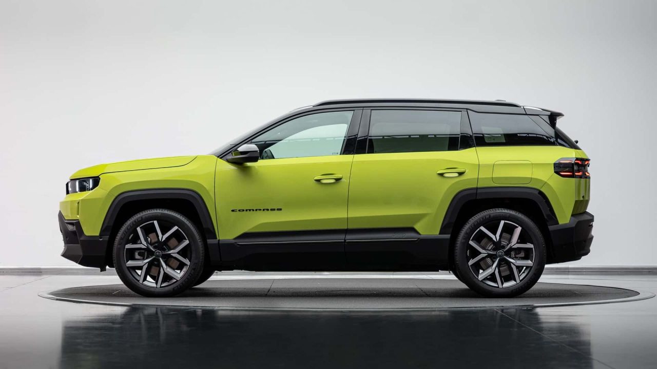 Jeep Compass elétrico será produzido no Brasil com aporte bilionário