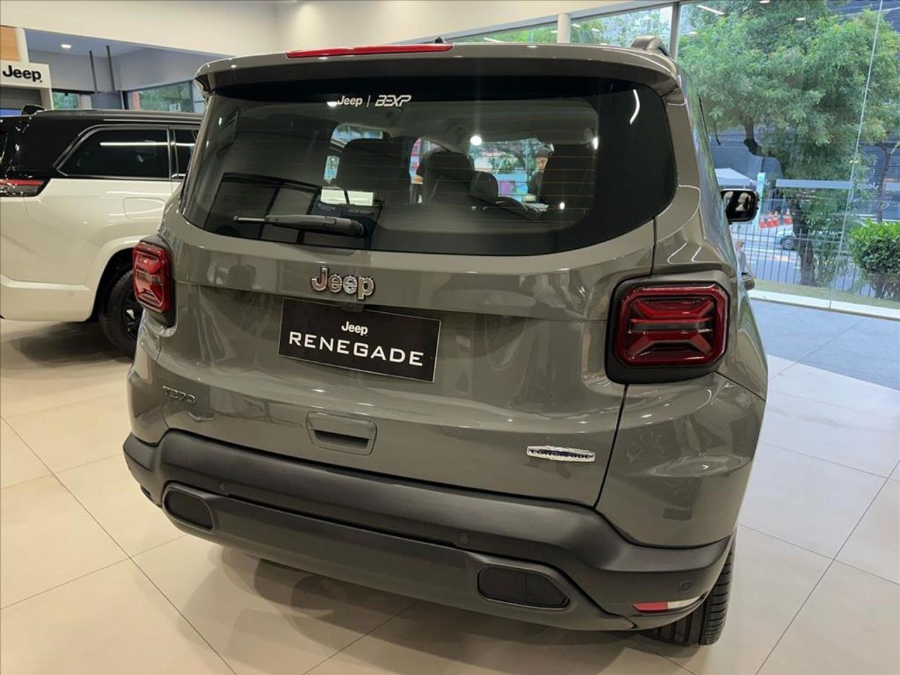 Jeep Renegade Altitude é anunciado para PcD com desconto de R$ 34.600