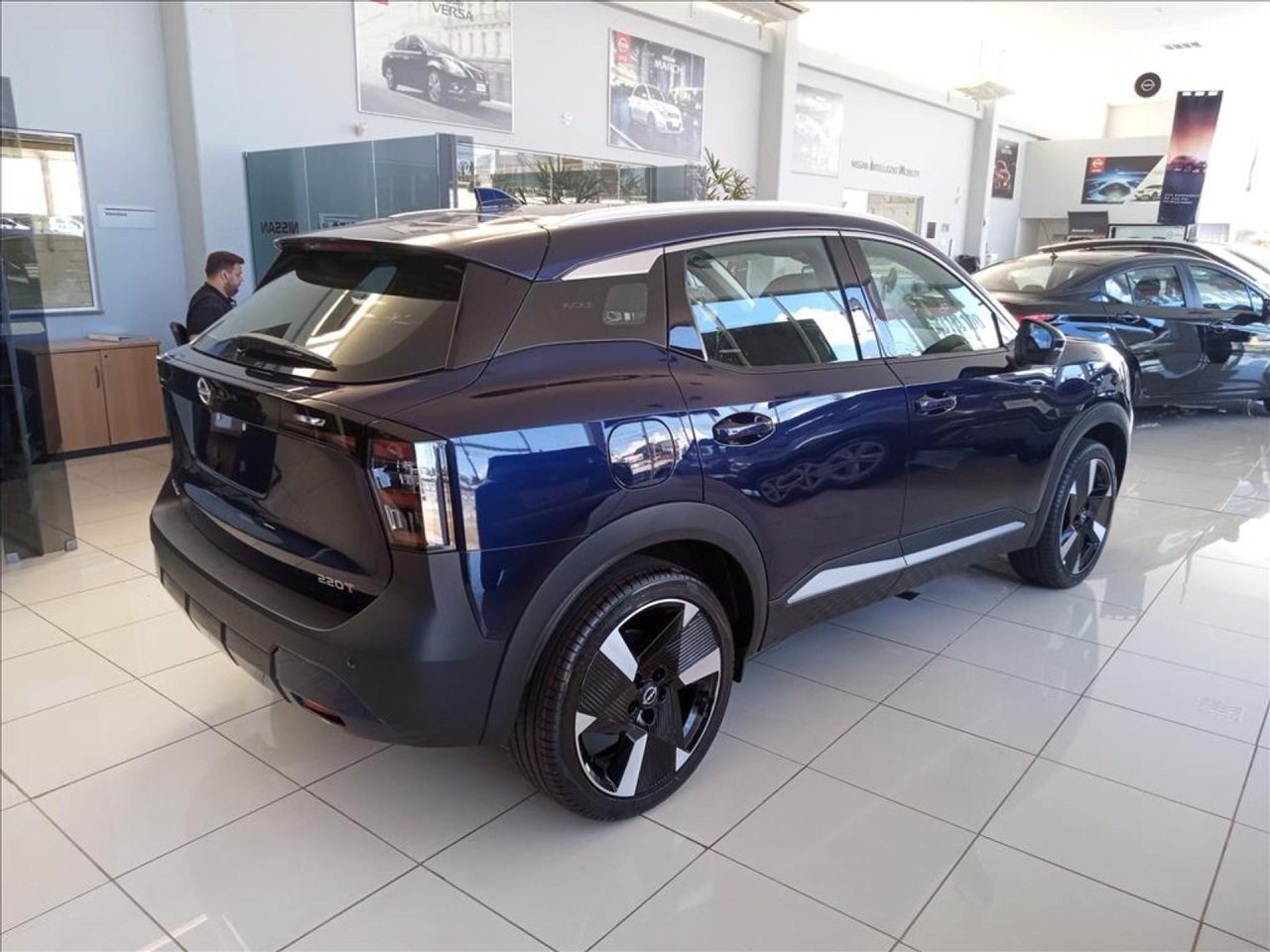 Nissan baixa em R$ 18 mil o preço do Kicks Platinum 2026 para PcD em outubro