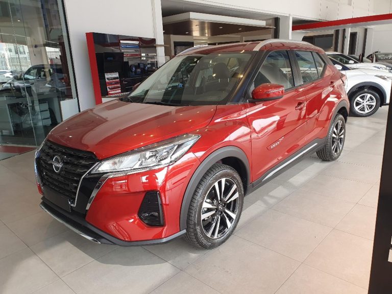 Nissan derruba o preço do Kicks Play Active 2026 em R$ 28 mil para PcD em outubro