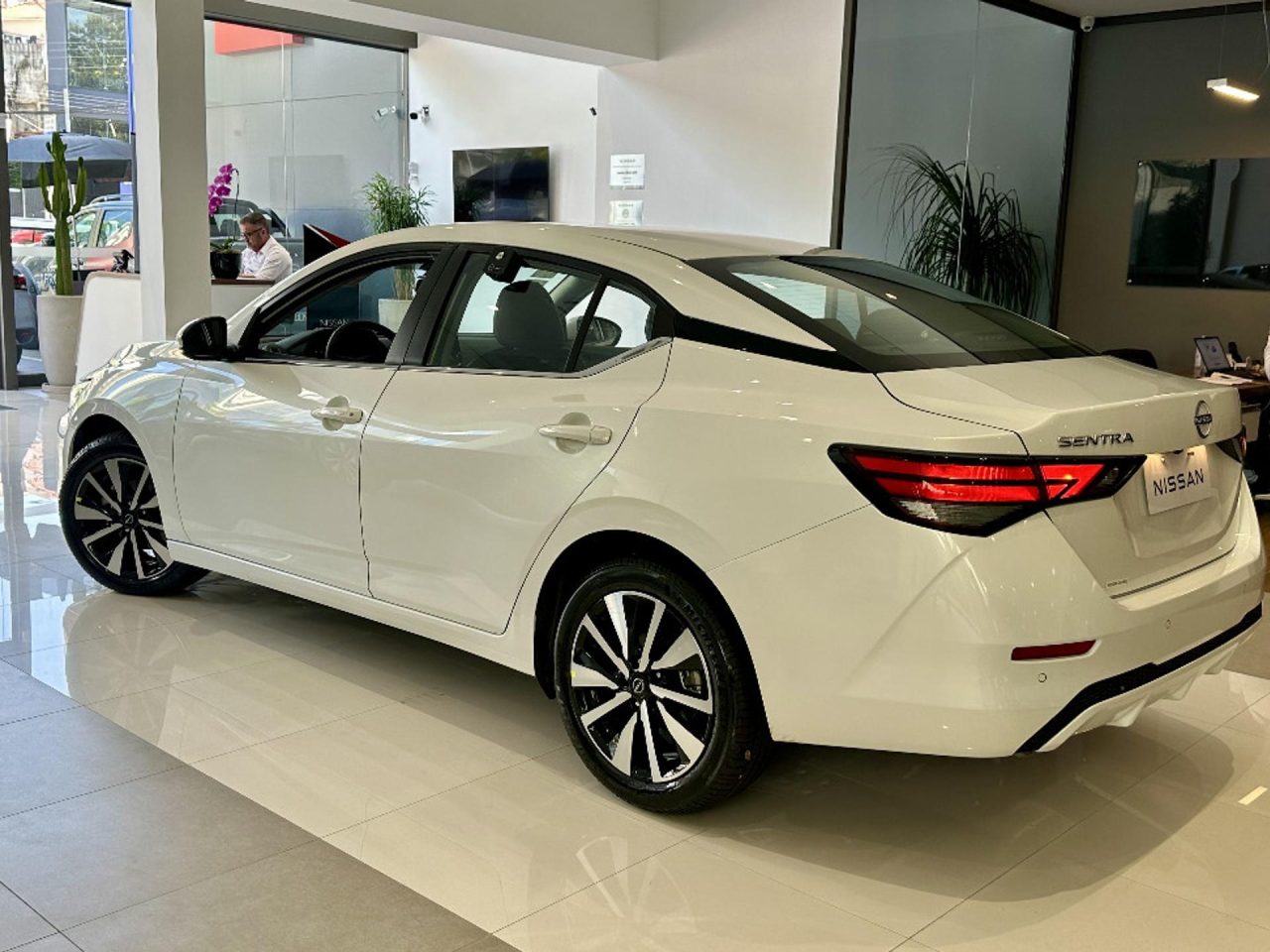 Nissan Sentra é anunciado em outubro com redução de R$ 38 mil para PcD