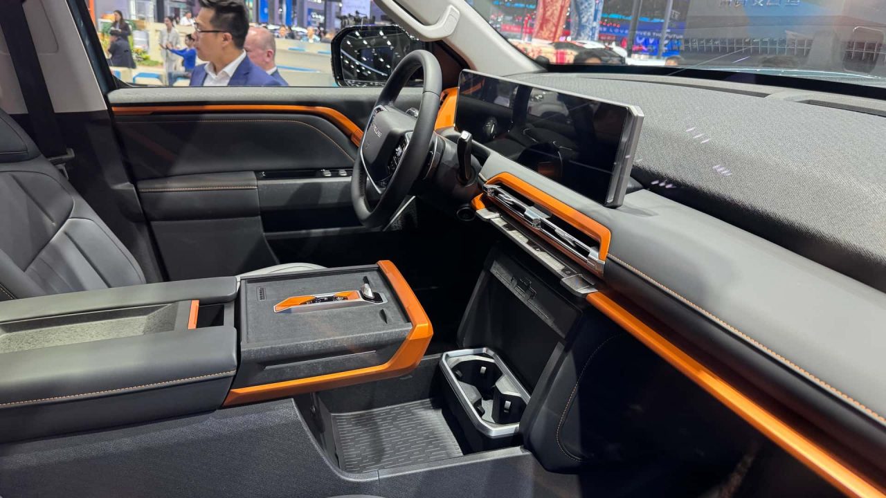 Nova Amarok 2027 é flagrada em Taubaté com base chinesa