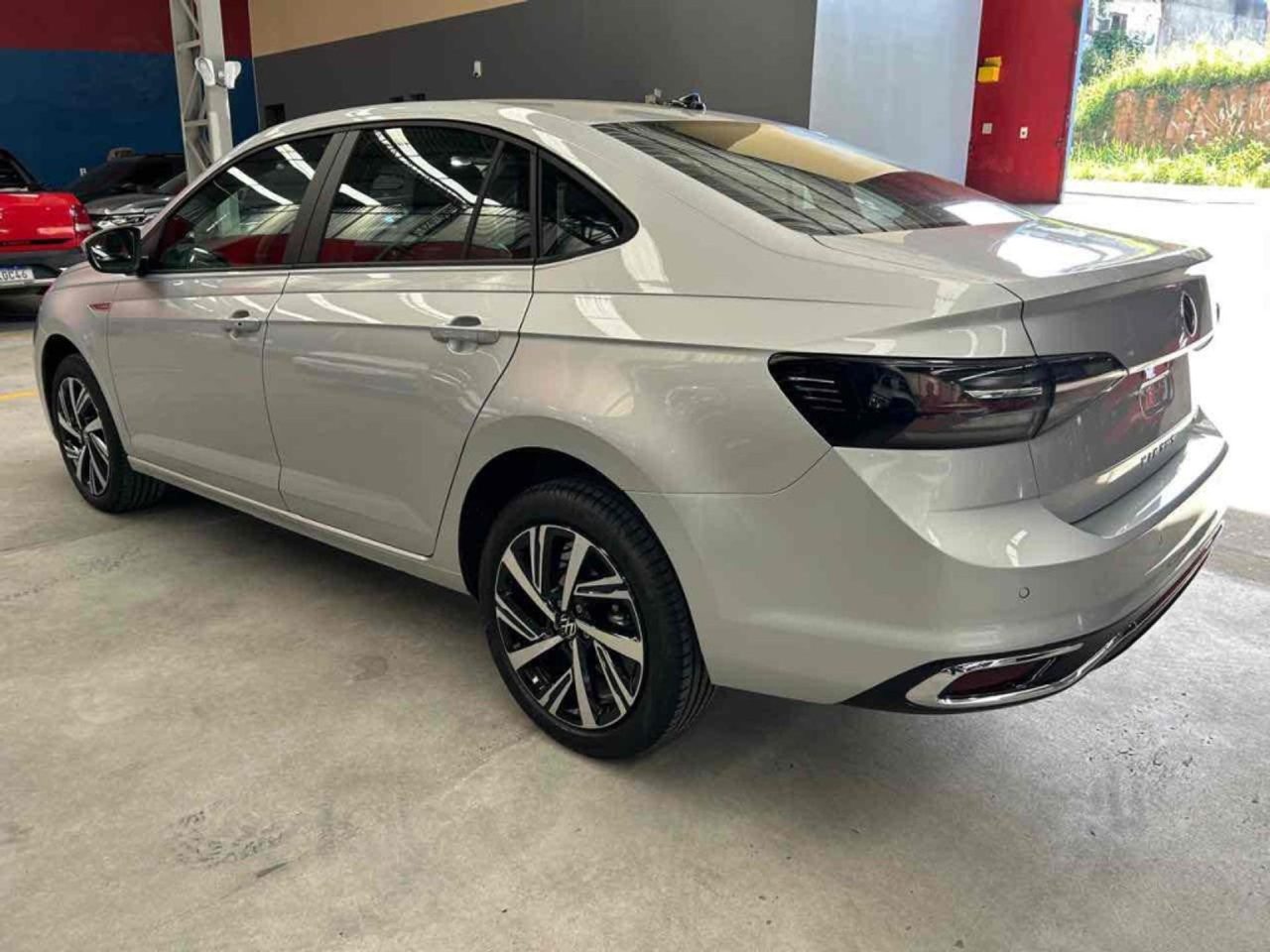 Volkswagen derruba o preço do Virtus Highline 2026 em R$ 29.863 para PcD em outubro